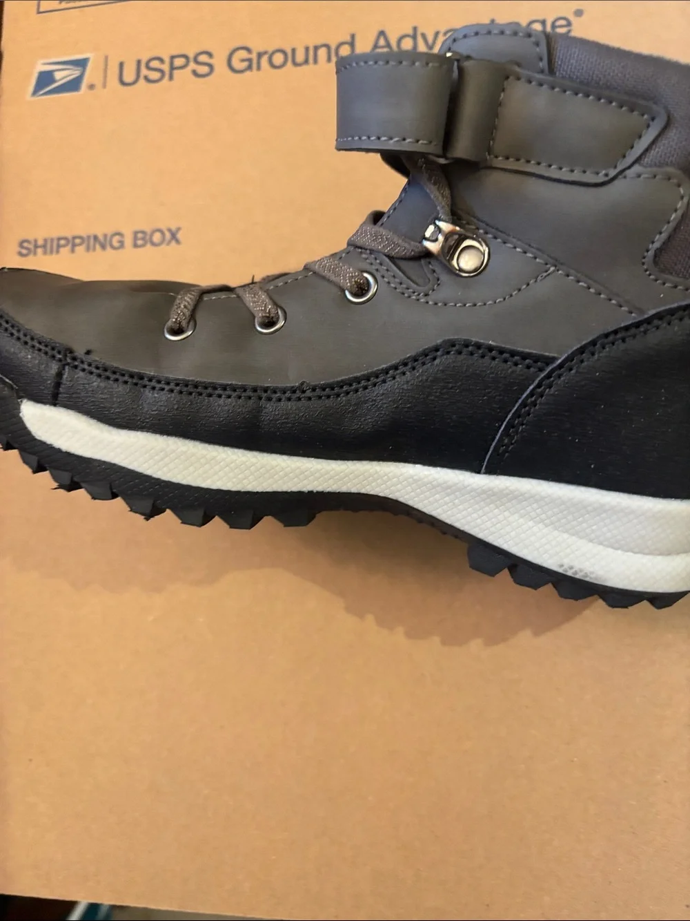 NWOT Xray Kids Grey High-Top Boots